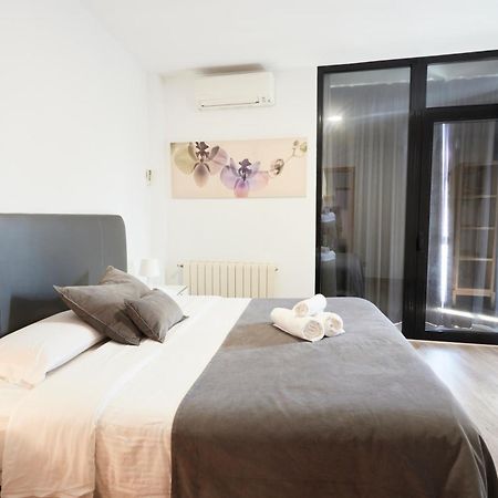 Alojamiento Santa Rosa Madrid Kültér fotó